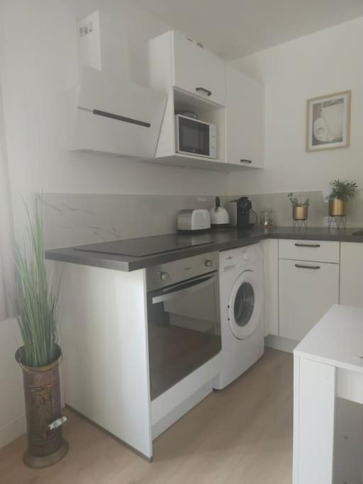 "La Tour", Logement Cosy, Au Calme Vertrieu Buitenkant foto
