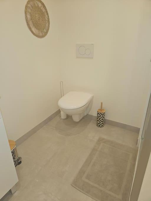 "La Tour", Logement Cosy, Au Calme Vertrieu Buitenkant foto